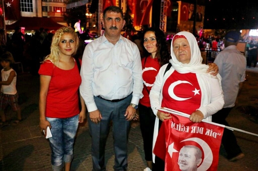 Milletvekili Köktaş demokrasi nöbeti resimleri - Resim 14