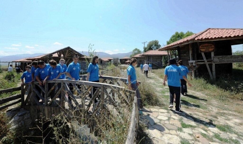 Hatıralarla yaşayan köy turizme açılacak  - Resim 18