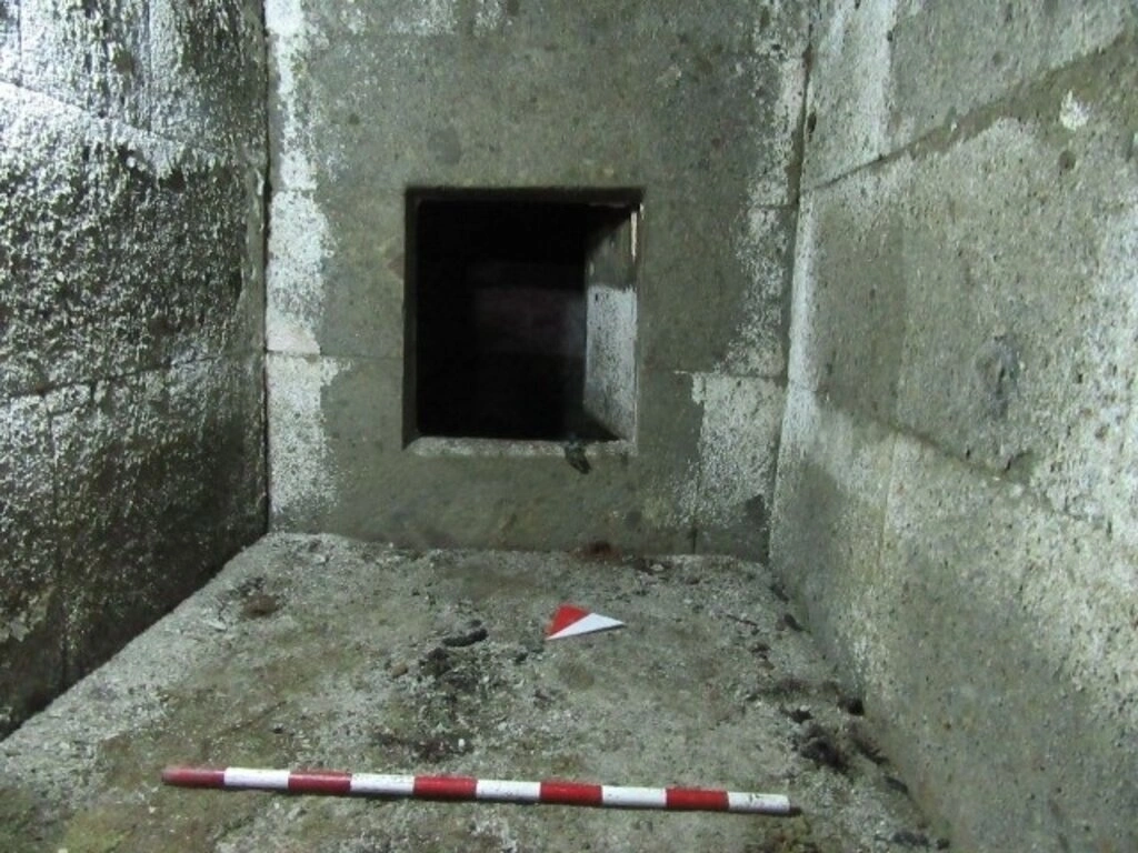 Samsun Toptepede tarihi mezar bulundu - Resim 2