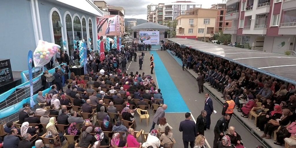 İlkadım Derebahçe Sosyal Tesisleri görkemli bir törenle açıldı - Resim 19