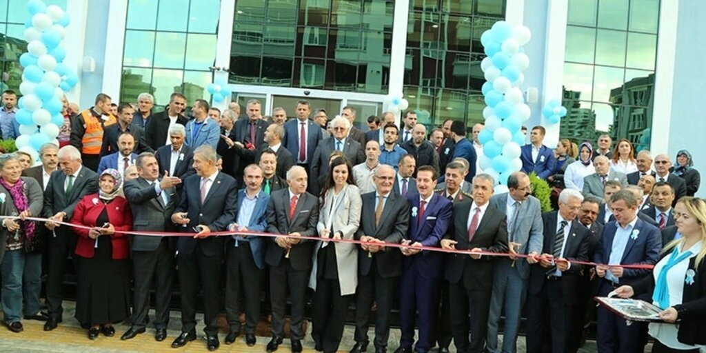 İlkadım Derebahçe Sosyal Tesisleri görkemli bir törenle açıldı - Resim 21