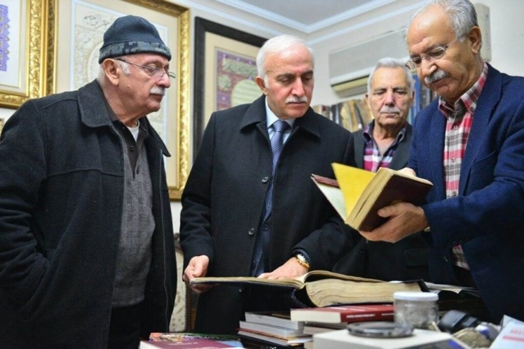 50 yıldır antika eşya topluyor - Resim 4