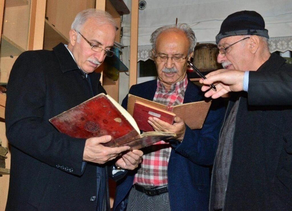 50 yıldır antika eşya topluyor - Resim 7