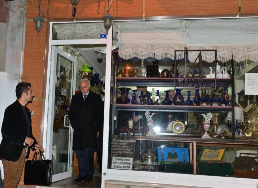 50 yıldır antika eşya topluyor - Resim 9