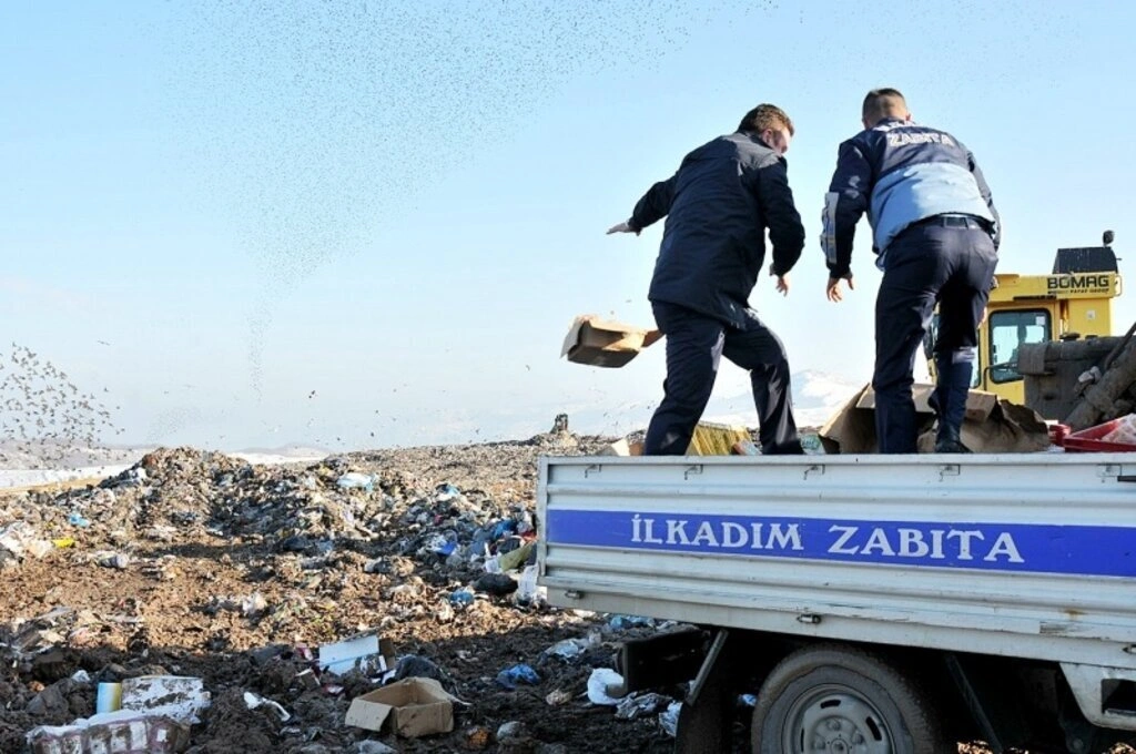 İlkadım'da Zehir Tacirlerine Şok Baskın! - Resim 9