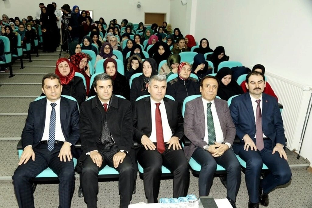 Canik Belediyesi Anadolu İmam-Hatip Lisesi'ne konferans salonu - Resim 10