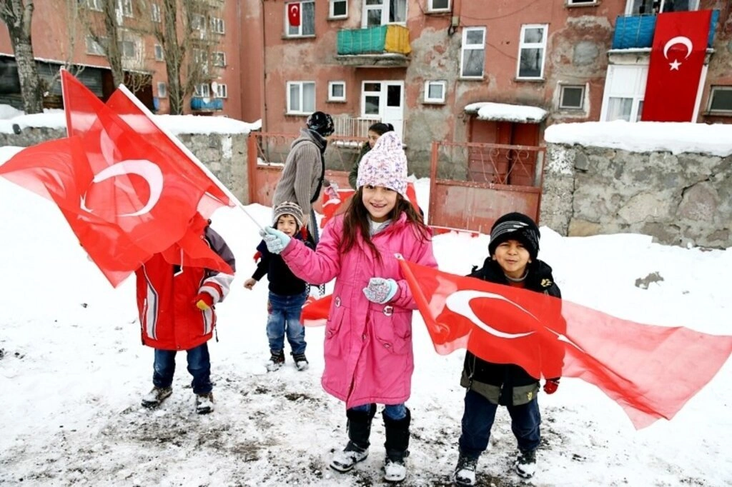 Türkiye Sarıkamış Şehitleri için yürüdü - Resim 5