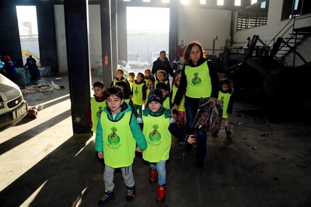 İlkadım'da miniklere geri dönüşüm eğitimi - Resim 5