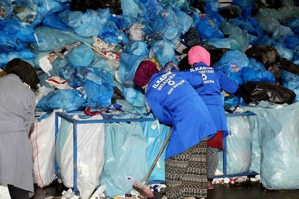 İlkadım'da miniklere geri dönüşüm eğitimi - Resim 6