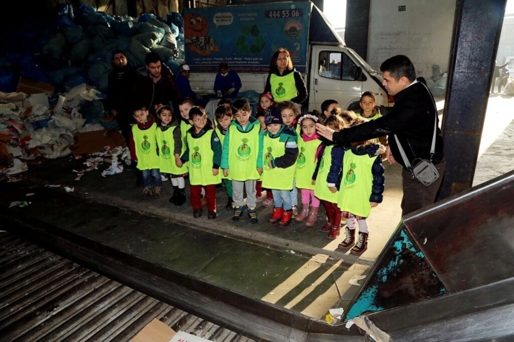 İlkadım'da miniklere geri dönüşüm eğitimi - Resim 9