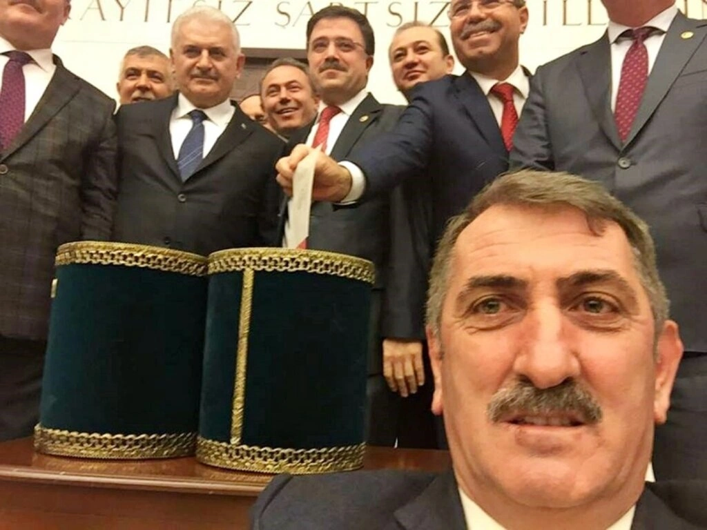 Milletvekili Fuat Köktaş, Anayasa Değişikliği Teklifi hakkında açıklamalarda bulundu - Resim 1