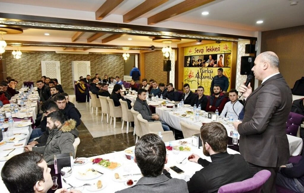 Başkan Hasan Togar AK gençleri Tekkeköy'de ağırladı - Resim 4