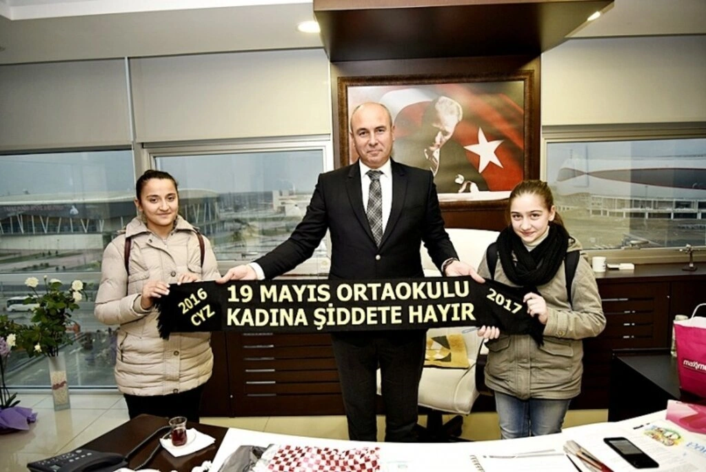 Başkan Hasan Togar öğrencileri kutladı - Resim 4