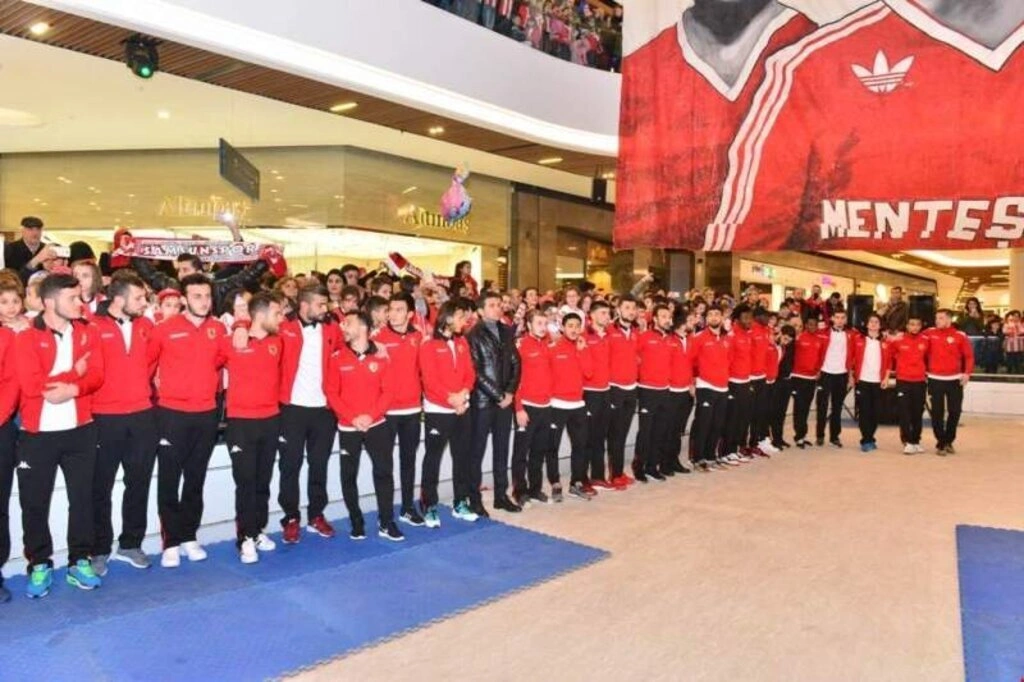 Piazza AVM'de Samsunspor coşkusu yaşandı! - Resim 10