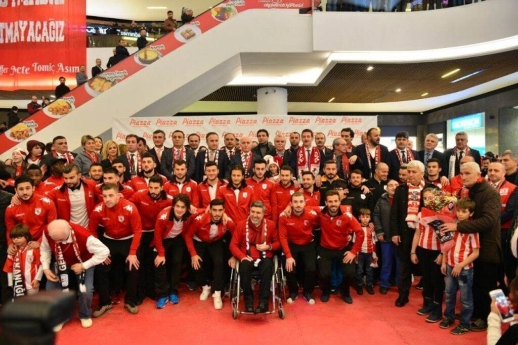 Piazza AVM'de Samsunspor coşkusu yaşandı! - Resim 13