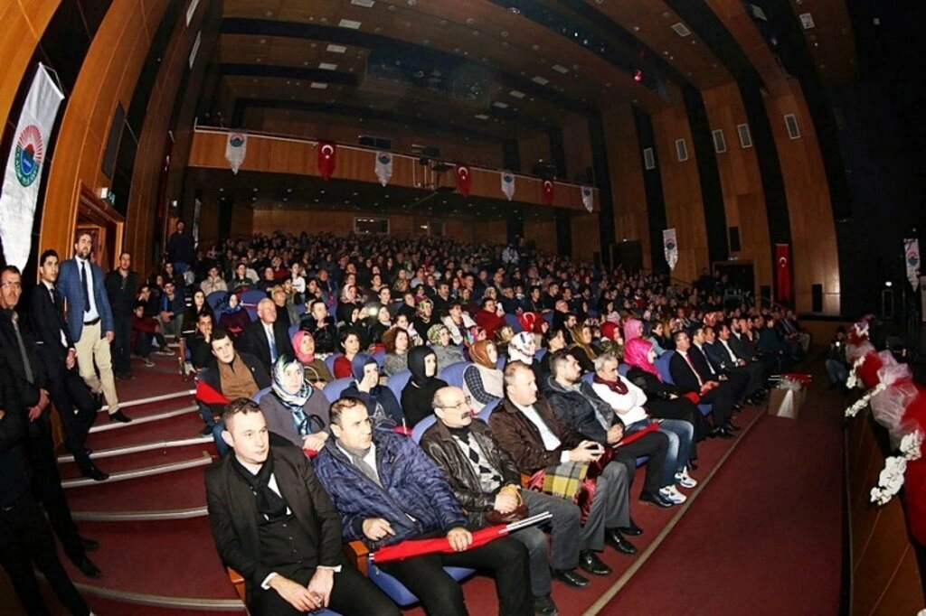 İlkadım'da gönüllerin bir, duyguların sel olduğu muhteşem gece - Resim 2