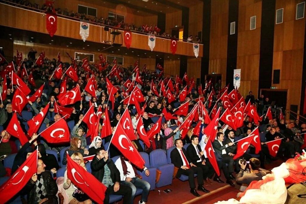 İlkadım'da gönüllerin bir, duyguların sel olduğu muhteşem gece - Resim 4