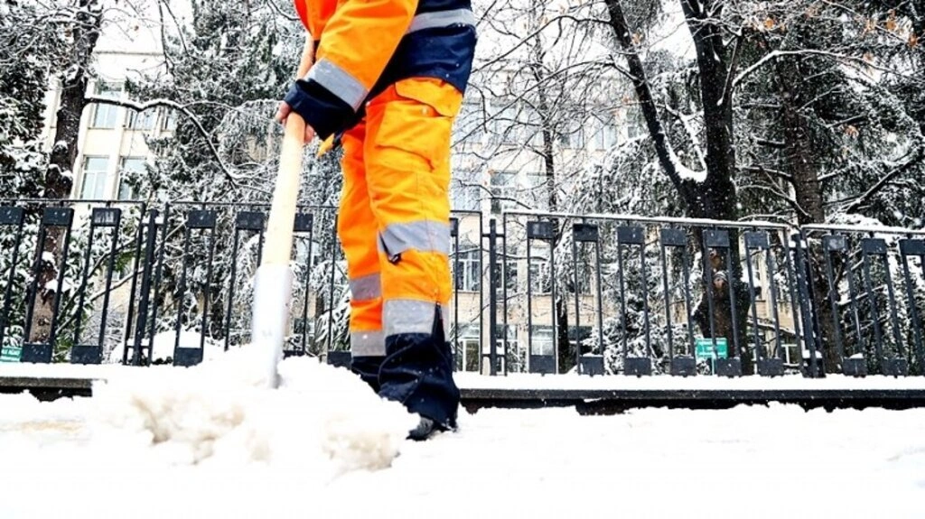 Samsun'da ekipler karla mücadele ediyor - Resim 11