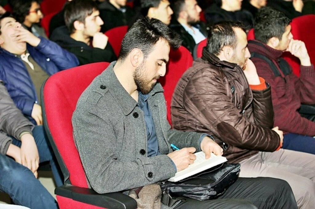 İlkadım'da 'Son Büyük Padişah' 2'inci Abdülhamid Konferansı - Resim 2