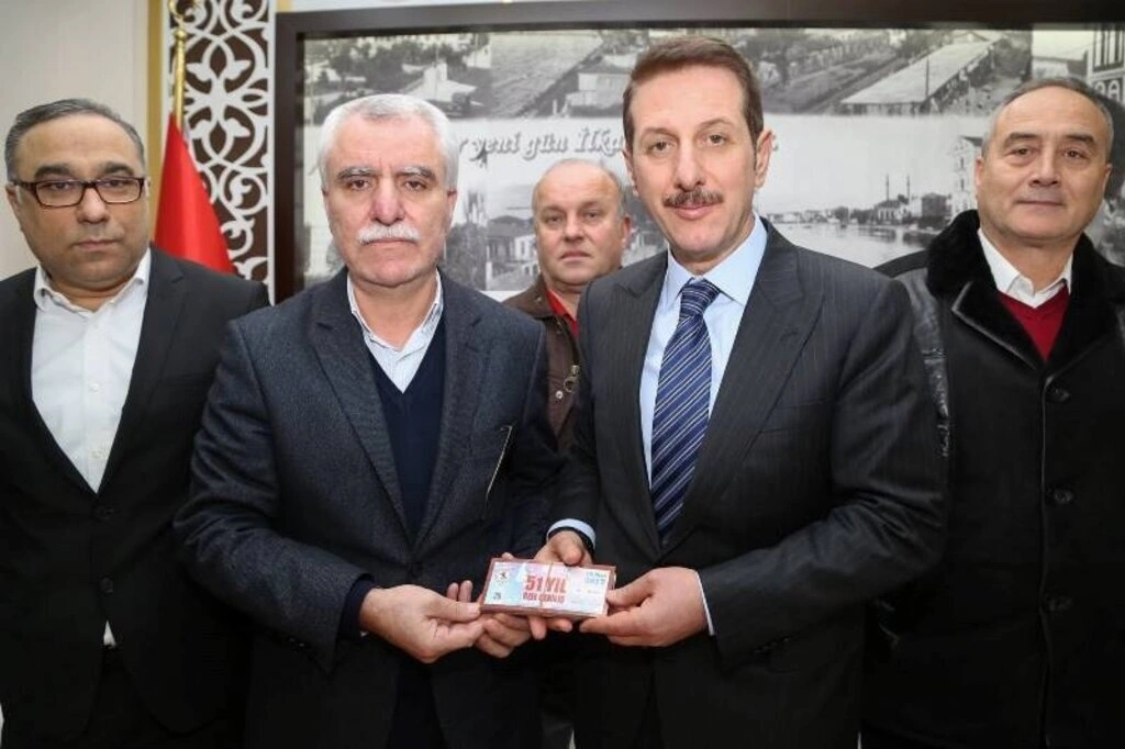 Başkan Tok'tan 1919 Forma ve 1919 Bilet - Resim 4