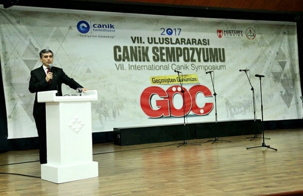 Canik'te 'göç' sempozyumu başladı - Resim 3