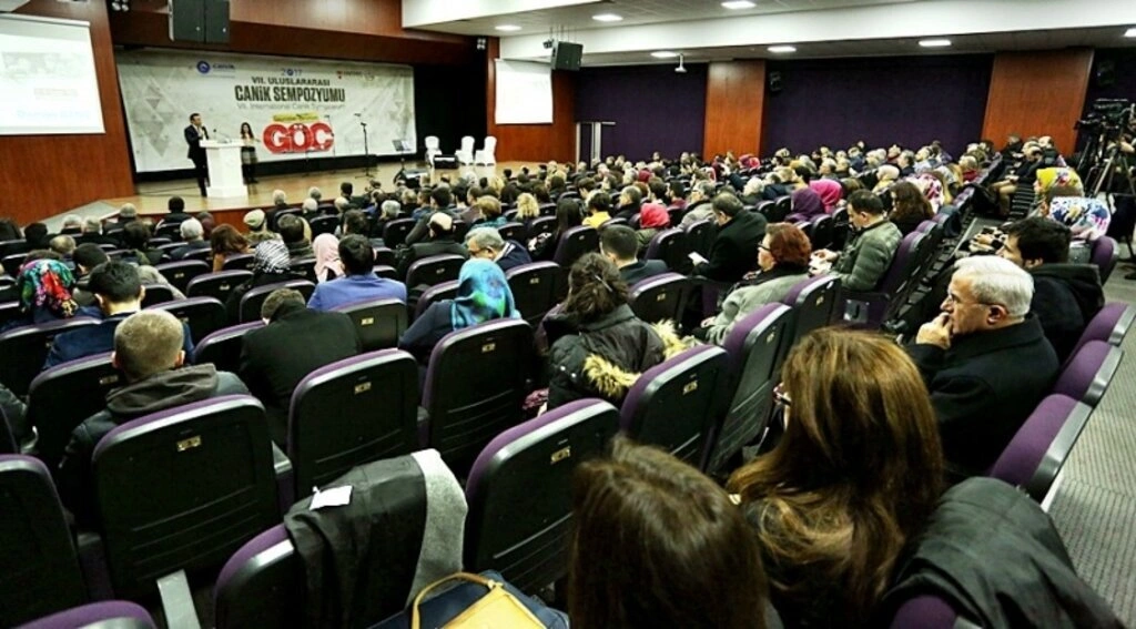 Canik'te 'göç' sempozyumu başladı - Resim 5