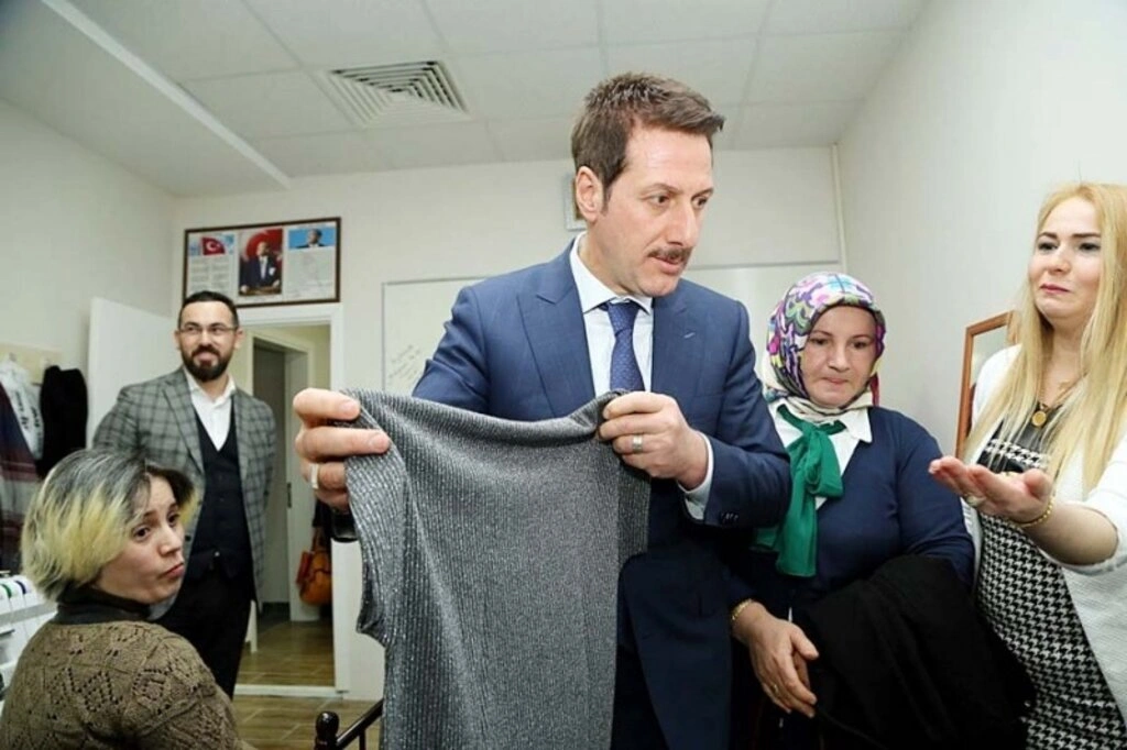Başkan Tok, Derbahçe Sosyal Tesislerinde Bayan Kursiyerlerle bir araya geldi - Resim 12