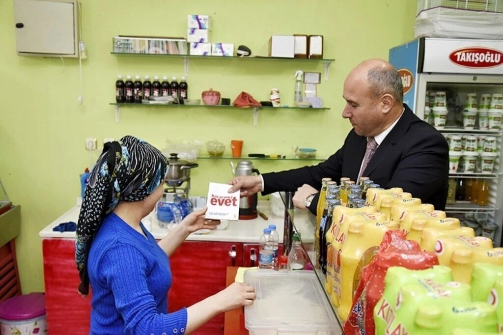 Başkan Hasan Togar EVET için dur durak bilmeden çalışıyor - Resim 8