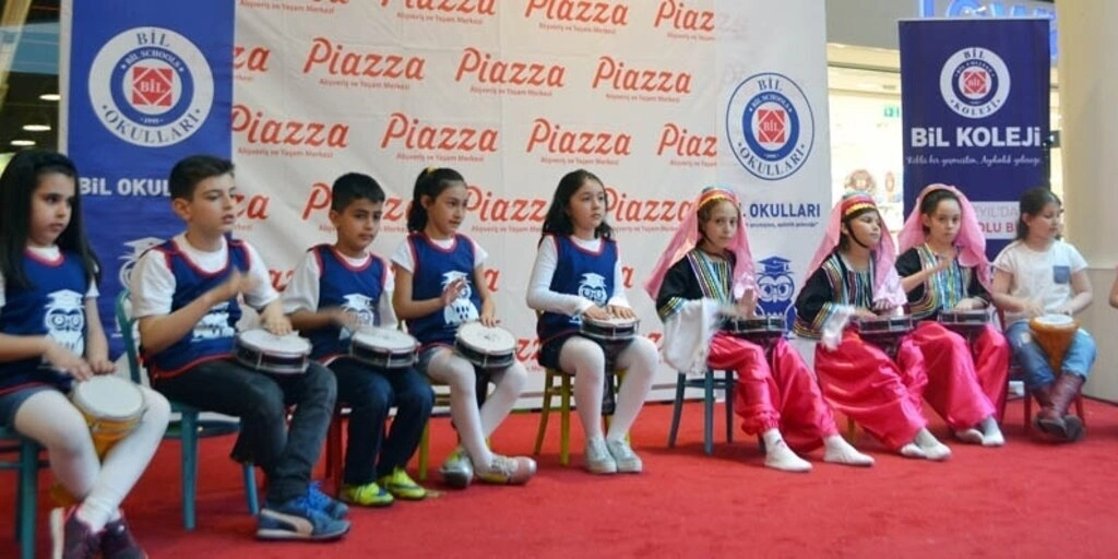 Minikler Gösterileriyle Piazza’ya Gelenleri Büyülüyor! - Resim 5