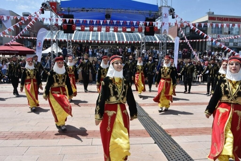 OMÜ’nün 12. Üniversite Tanıtım Günleri Şenlik Havasında Geçti - Resim 24