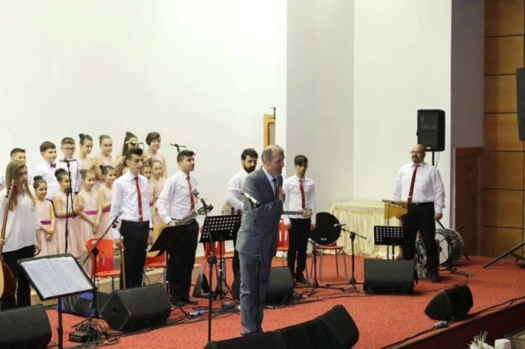 İlkadım THM Çocuk Korosu Büyüledi - Resim 4