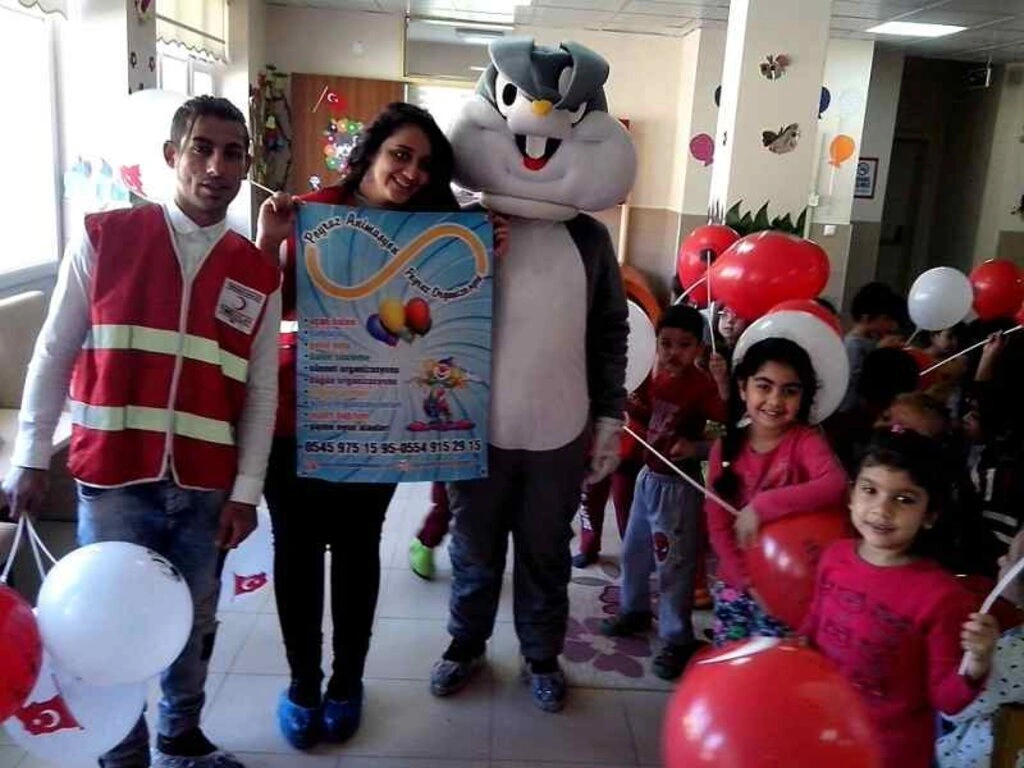 Canik Türk Kızılayı'ndan öğrencilere hediye - Resim 7