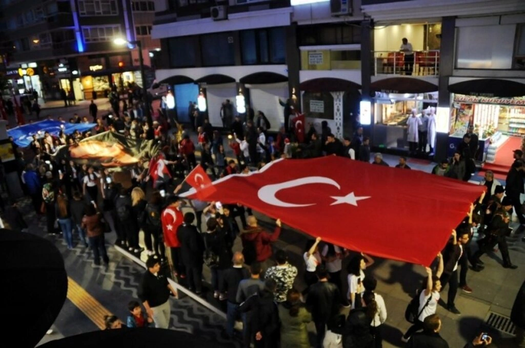 Samsun'da Fener Alayı ve Gençlik Festivali Yürüyüşü yapıldı  - Resim 2