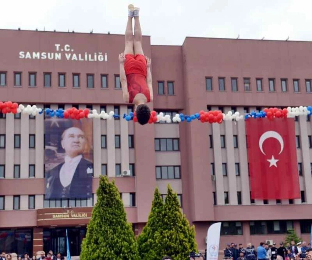 Atatürk'ün Samsun'a çıkışının 98. yıl dönümü kutlandı - Resim 5