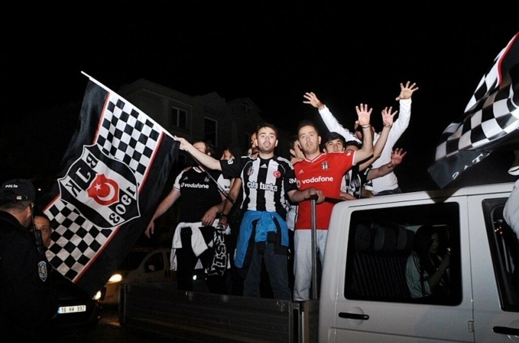 Beşiktaş'ın Şampiyonluğu Samsun'da da kutlandı - Resim 2