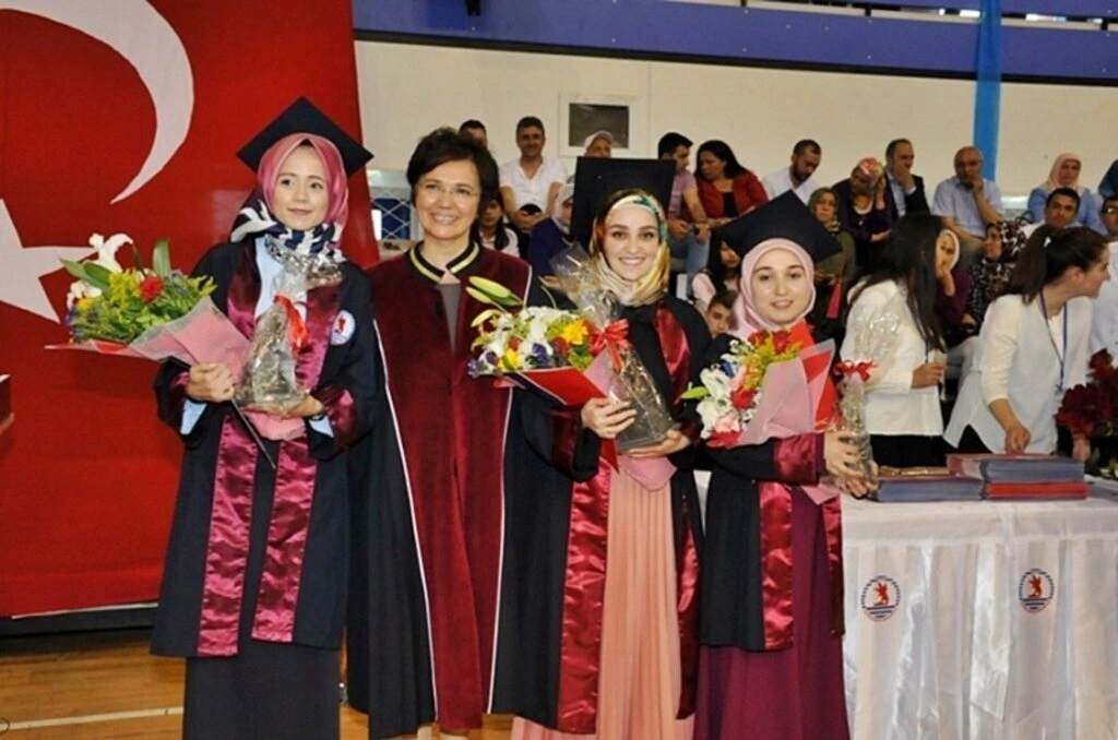 Sağlık Bilimleri Fakültesi mezuniyet töreni - Resim 19