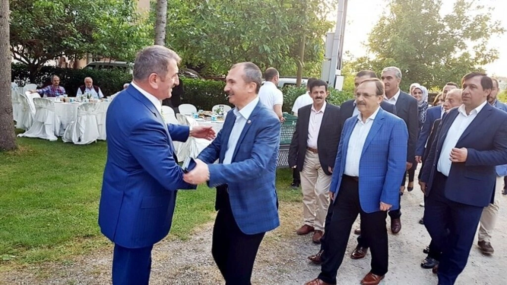AK Parti Samsun Milletvekili Fuat Köktaş'tan iftar programı - Resim 1