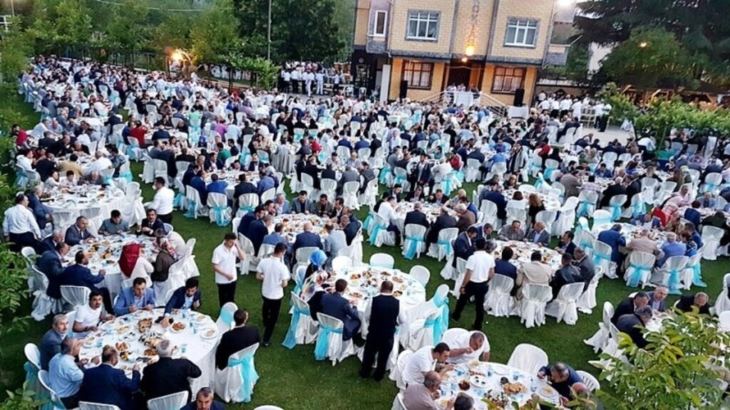 AK Parti Samsun Milletvekili Fuat Köktaş'tan iftar programı - Resim 5