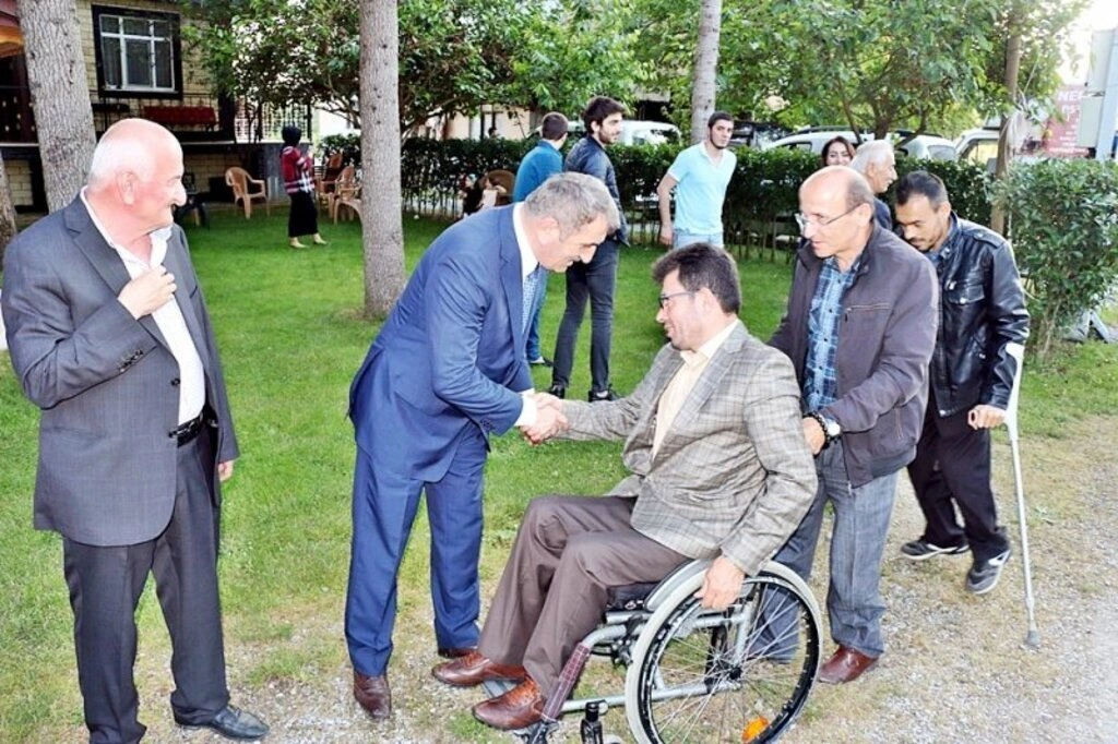 AK Parti Samsun Milletvekili Fuat Köktaş'tan iftar programı - Resim 11