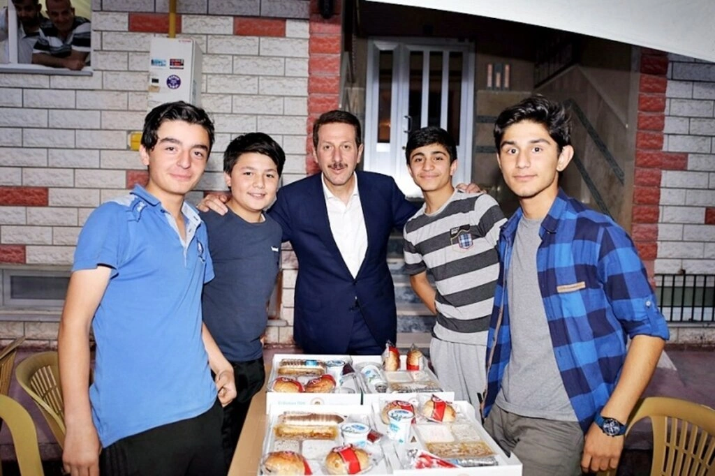 İlkadım ‘da Hizmete Ara Yok - Resim 4