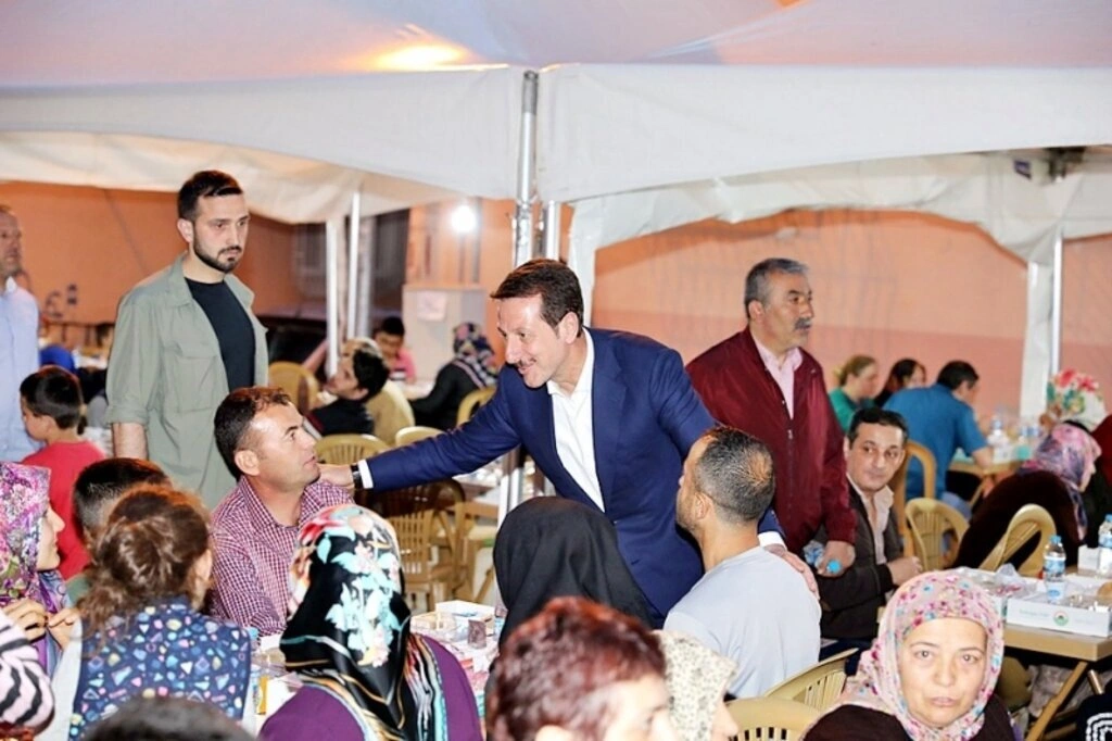 İlkadım ‘da Hizmete Ara Yok - Resim 11