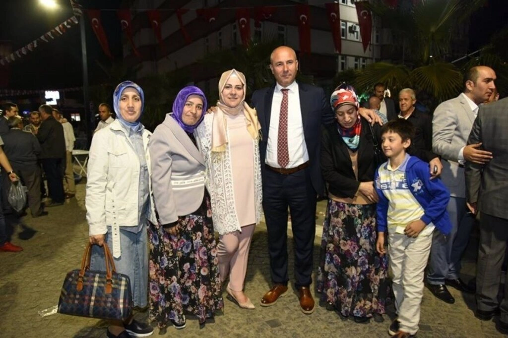 Tekkeköy de on binler aynı sofra da oruç açtı - Resim 22