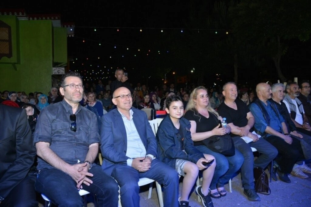İşaret dili ile ilahi sundular - Resim 6