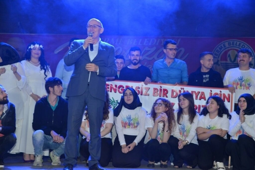 İşaret dili ile ilahi sundular - Resim 7