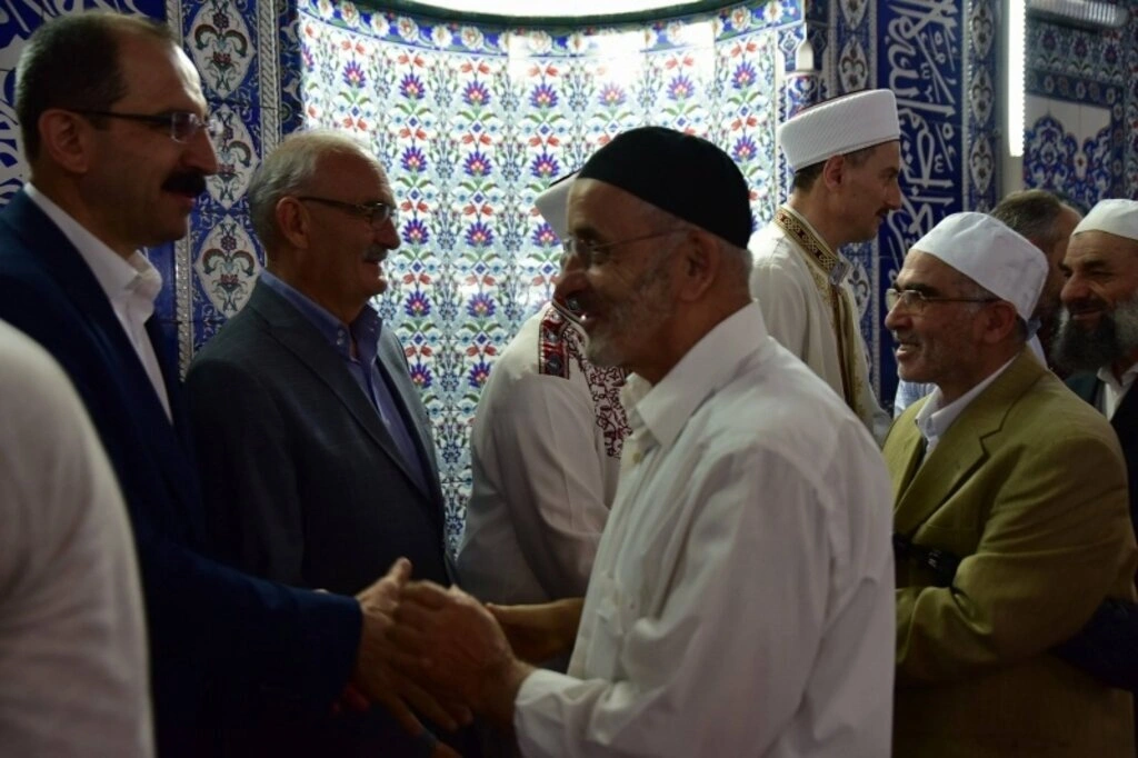 Başkan Yusuf Ziya Yılmaz'ın bayram mesaisi - Resim 6