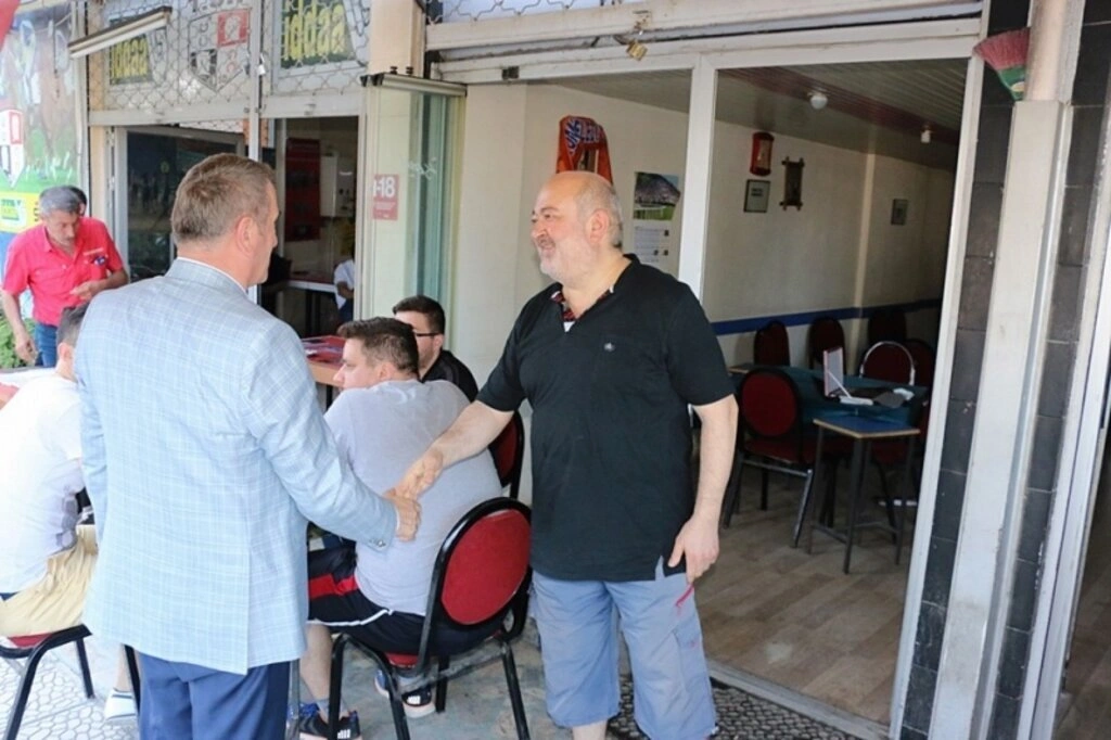 AK Parti Samsun Milletvekili Fuat Köktaş'tan bayramlaşma mesaisi - Resim 12