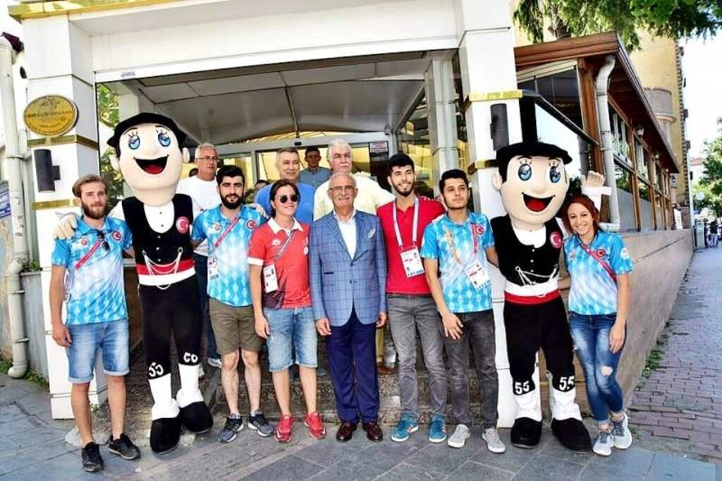 Başkan Yılmaz ve Tok'tan olimpiyatlara davet - Resim 2