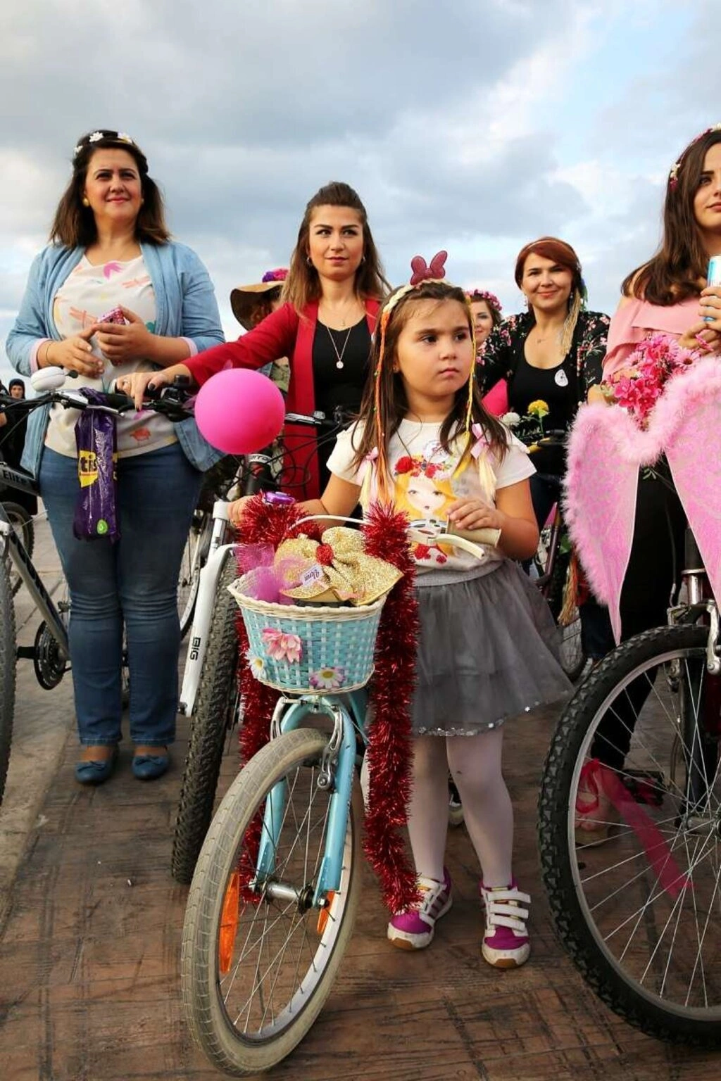 Süslü Kadınlar Samsun'da ne yaptı! - Resim 6