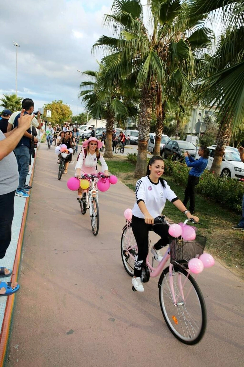 Süslü Kadınlar Samsun'da ne yaptı! - Resim 9