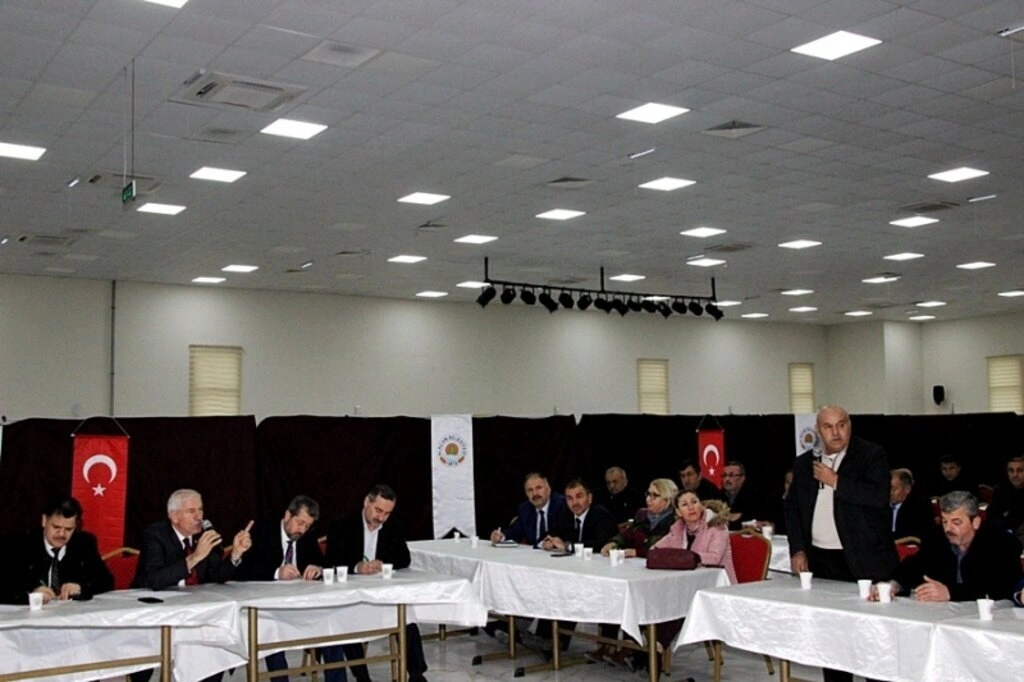 ALAÇAM BELEDİYE BAŞKANI HADİ UYAR MUHTARLAR İLE İSTİŞARE TOPLANTISINDA BİR ARAYA GELDİ - Resim 14